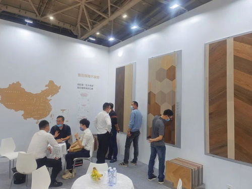 匠心質(zhì)造產(chǎn)品 創(chuàng)新服務(wù)模式 天格地板亮相深圳地材展為行業(yè)注入新能量